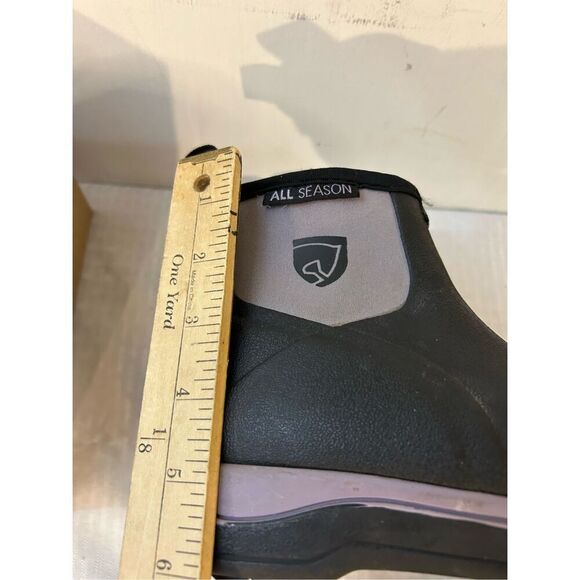 Noble Equestrian All season ankle boots gray Black Purple size 8? - Picture 10 of 10